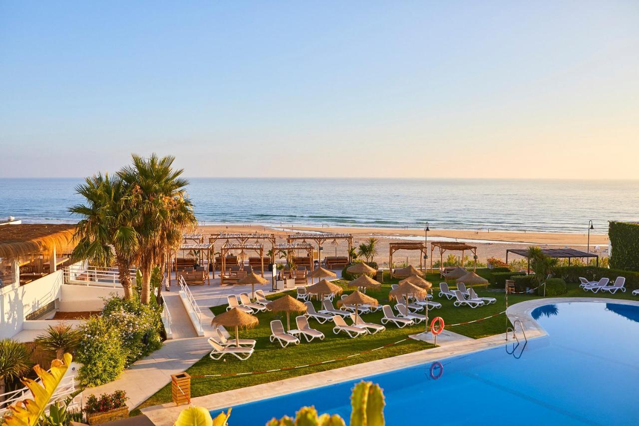 Fergus Conil Park Hotel Conil De La Frontera Exterior photo