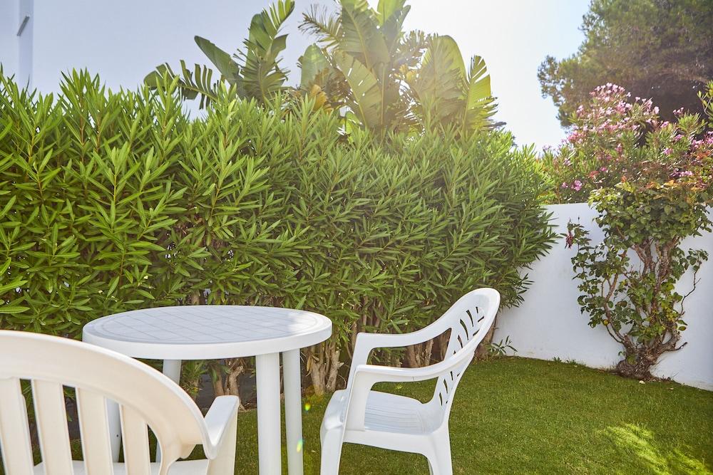 Fergus Conil Park Hotel Conil De La Frontera Exterior photo